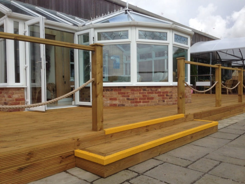 Medium Grit Anti-Slip Stair Nosing